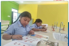 Science-Lab-Activity-Grade-3-Students15